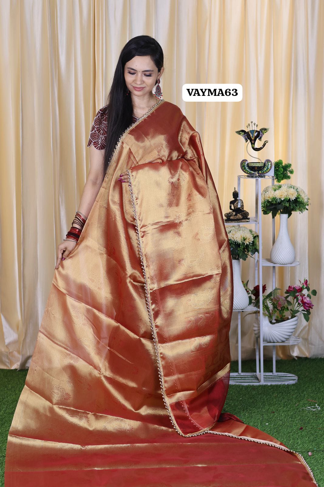 Premium tissue silk saree with lace border 🥳