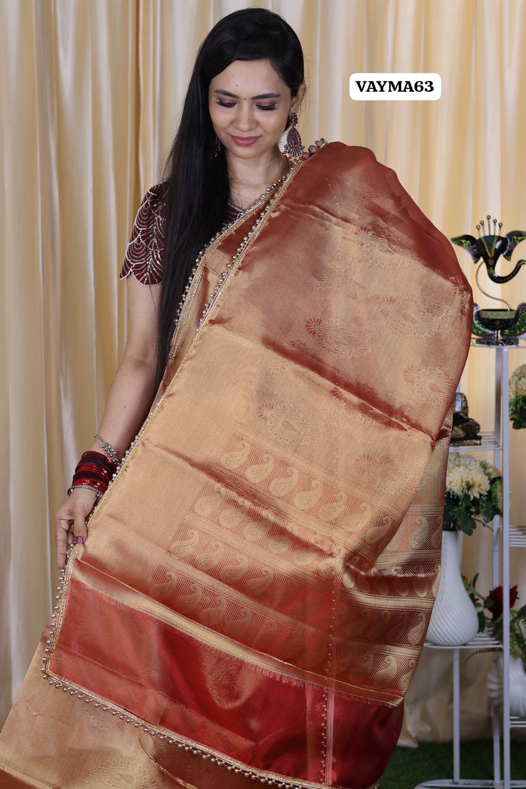 Premium tissue silk saree with lace border 🥳