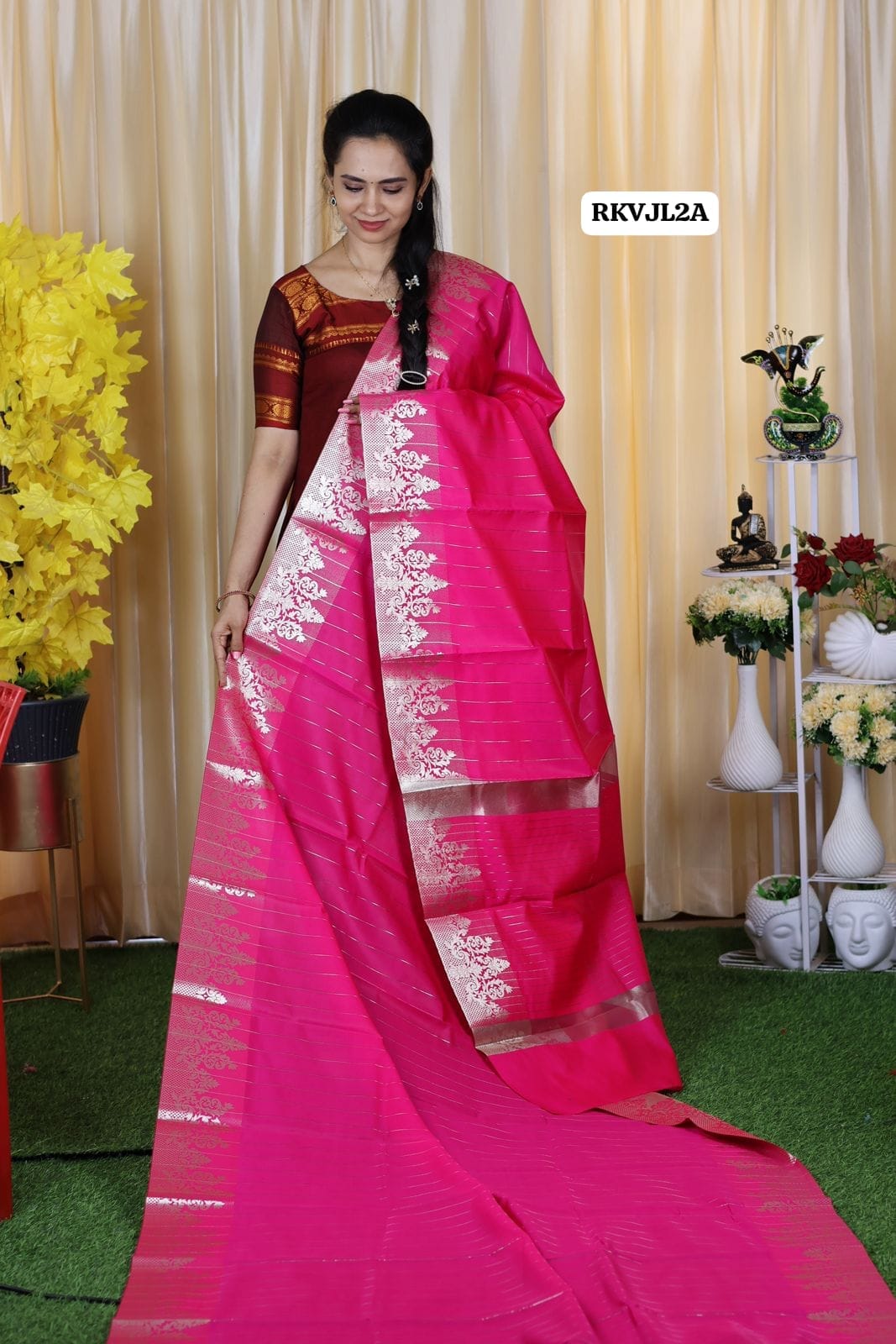 Soft katan .semi silk saree🥳