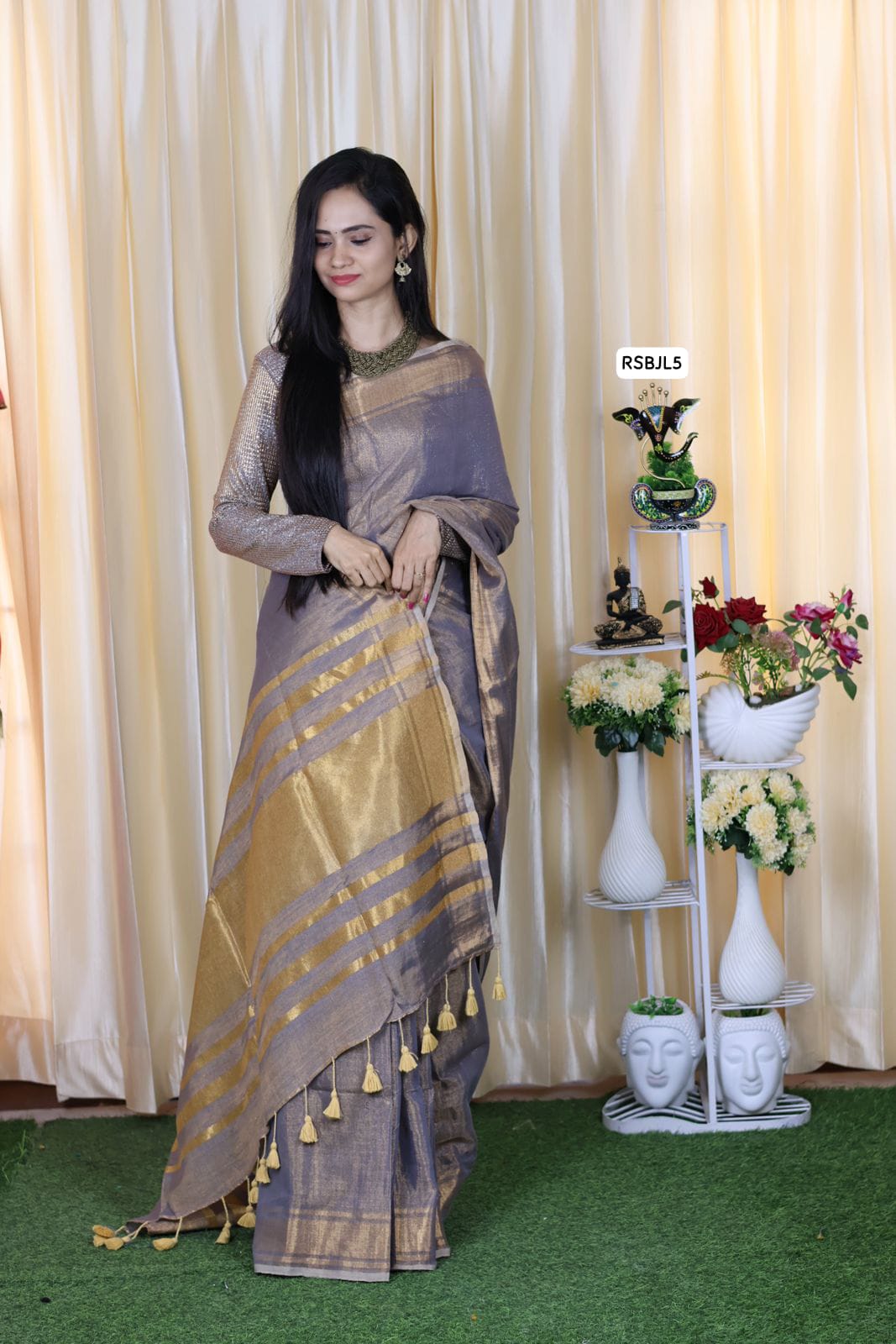 Pure tissue linen saree 🥳