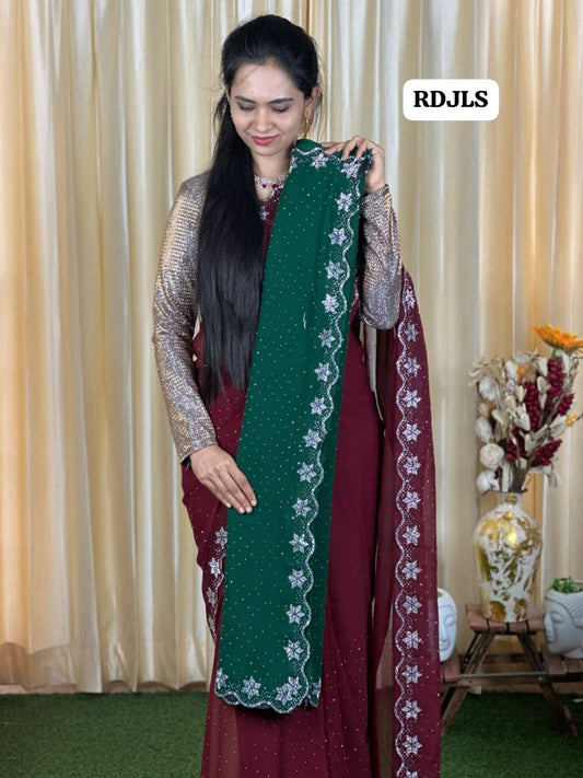 Party wear designer saree 👇