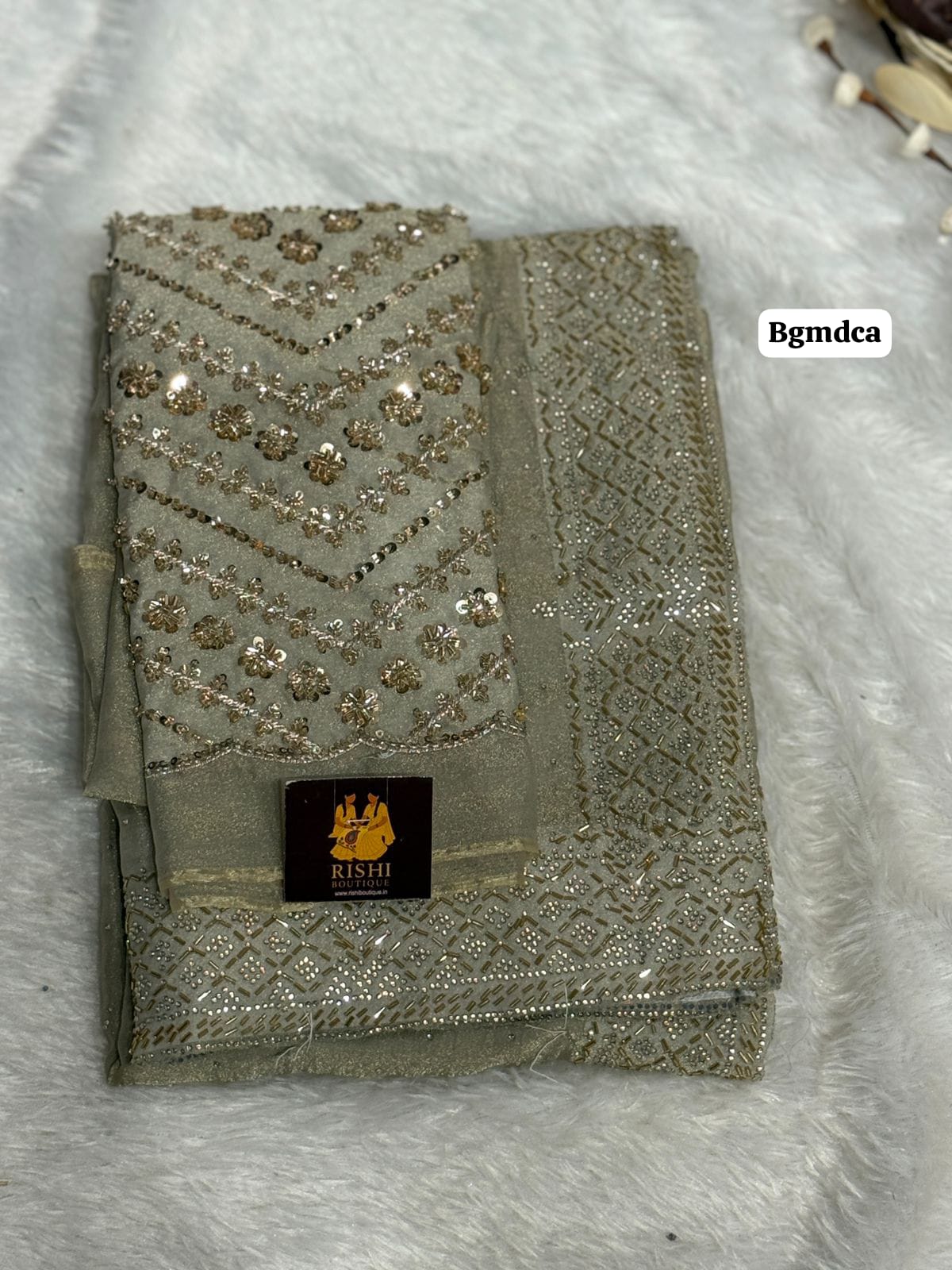 Shimmer chiffon designer saree with heavy beads work blouse 😍Ⓜ️