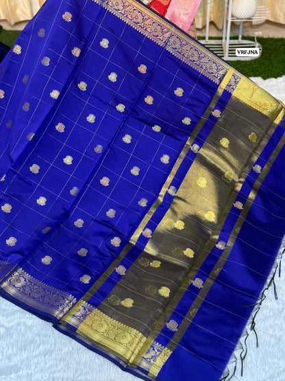 Katan semi silk saree with zari checks at affordable prices🥳