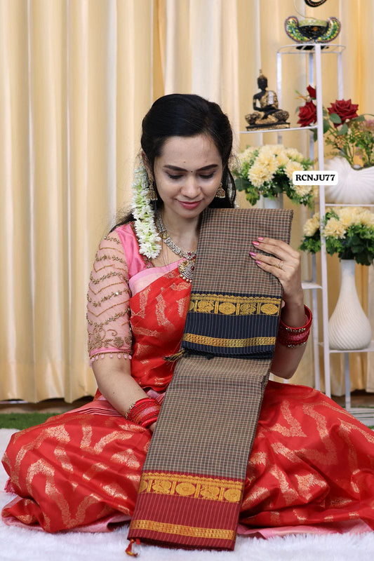 Soft cotton saree with checks Ganga Jamuna border😍🥳