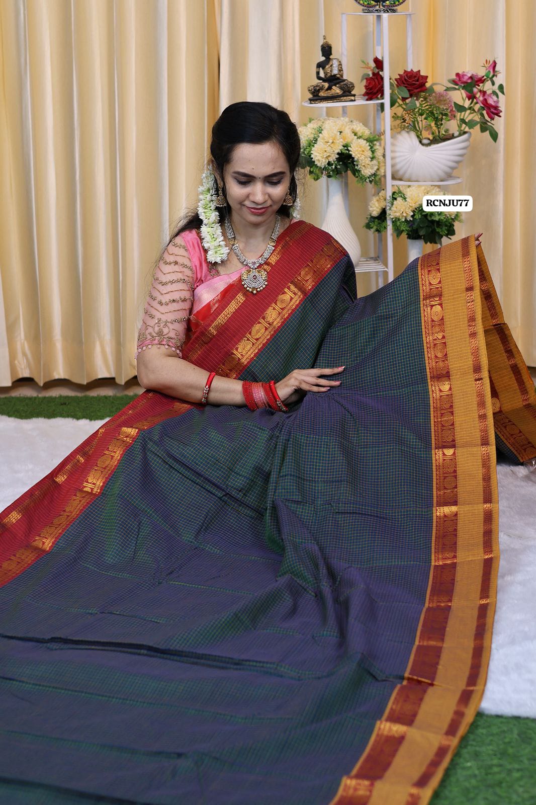 Soft cotton saree with checks Ganga Jamuna border 😍🥳