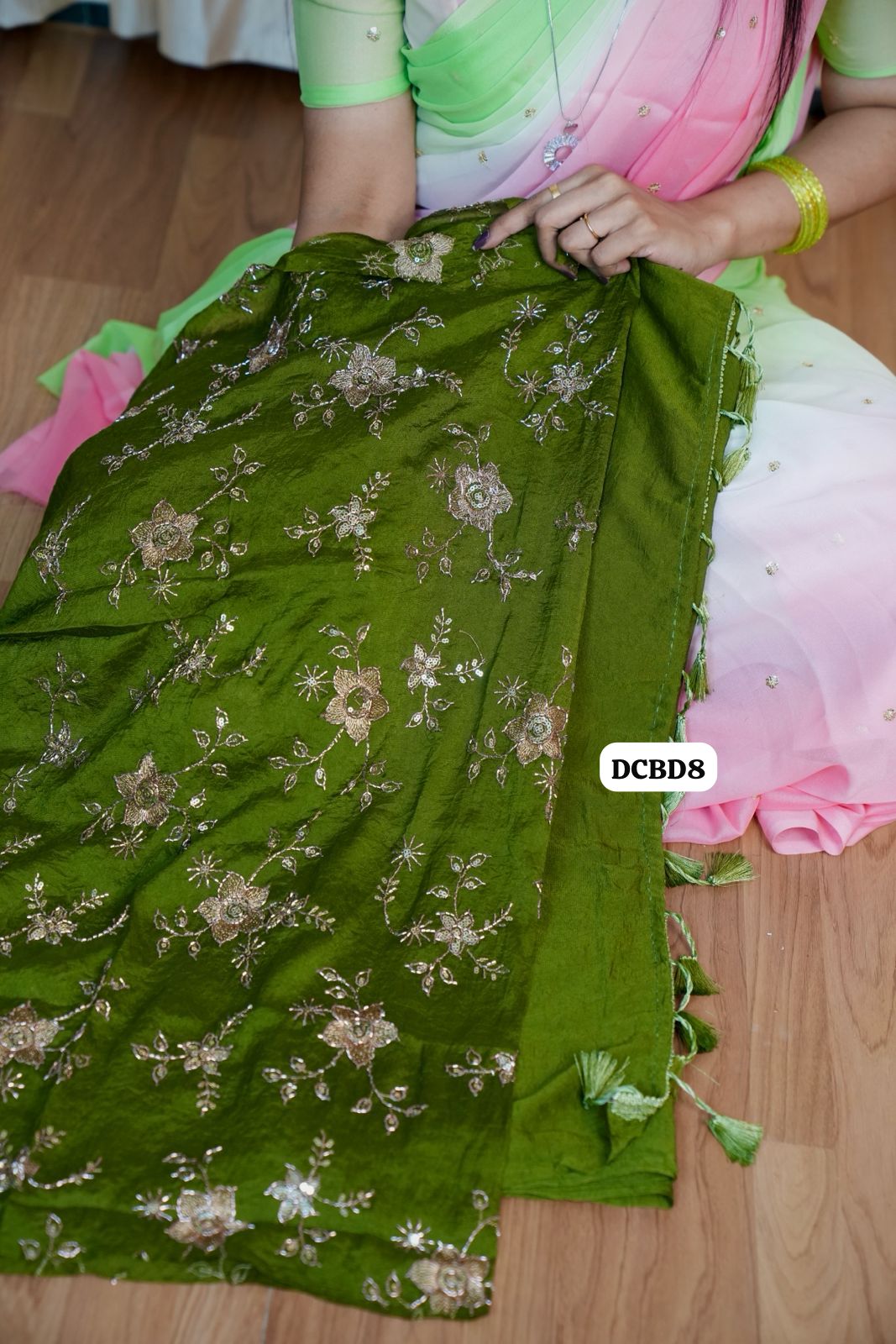 Georgette Saree with designer blouse🥰😎📚