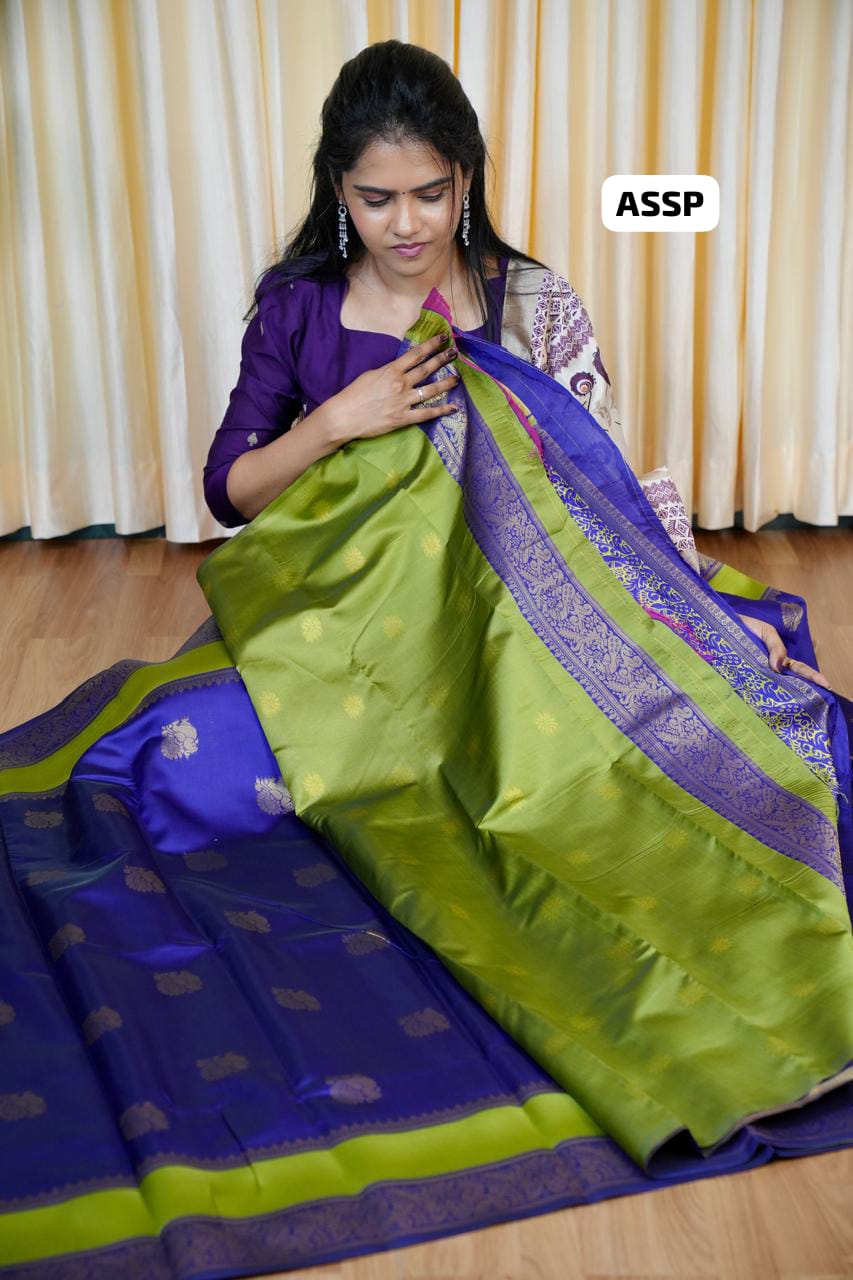 Gadwal Semi silk saree 🥰😎📚