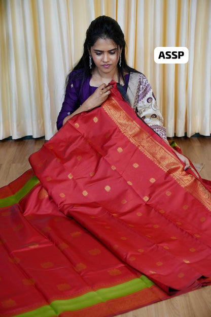 Gadwal Semi silk saree 🥰😎📚