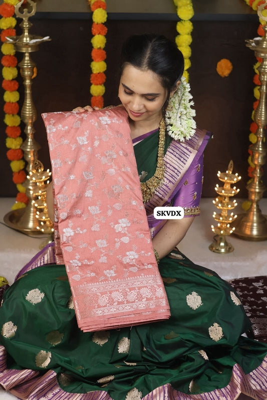Banarasi semi soft silk saree 🥳