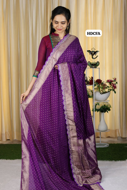 Khadi Georgette saree with beautiful gold zari weaving comes with rich weaving pallu having trending embroidery work lace border And running blouse🥳