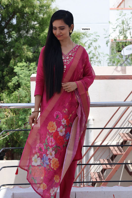 Premium Roman Silk Kurti Pant Dupatta Set with handwork and Chanderi digital print dupatta 🥳