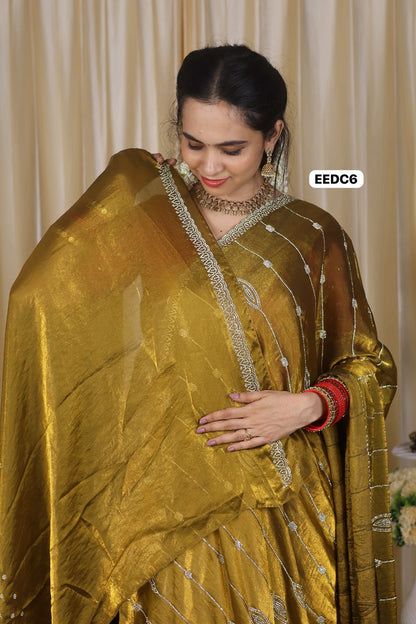 Premium space silk saree with real stone work . Perfect for reception function🥳