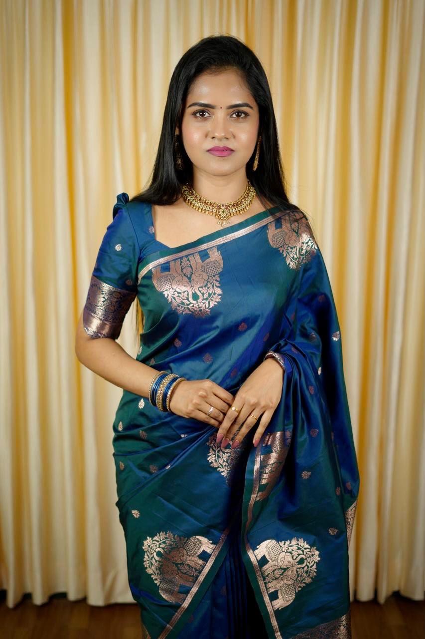Soft silk sarees🥰😎📚