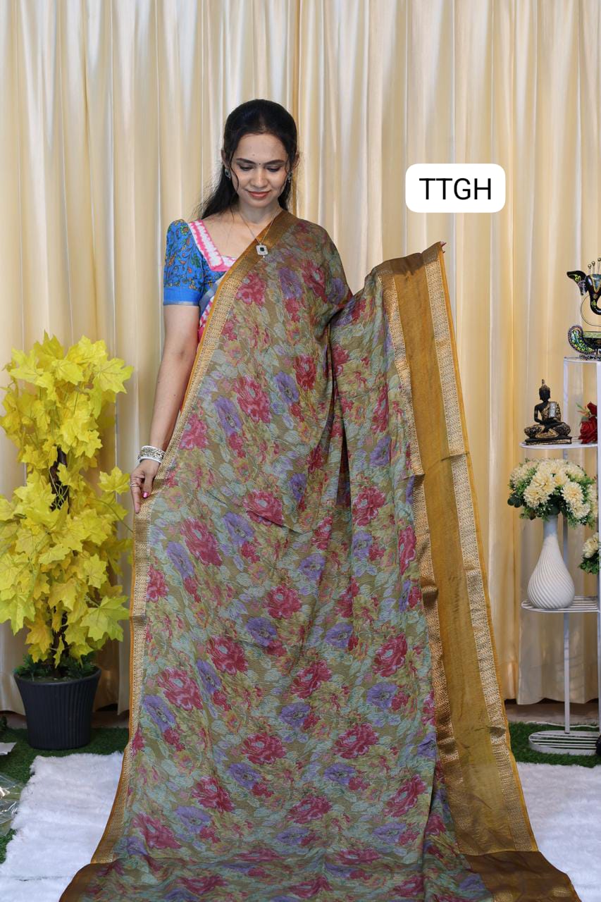 Crushed fabric in floral design saree 😍Ⓜ️