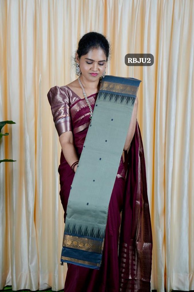 Premium Kanchi Cotton sarees.with running blouse❌