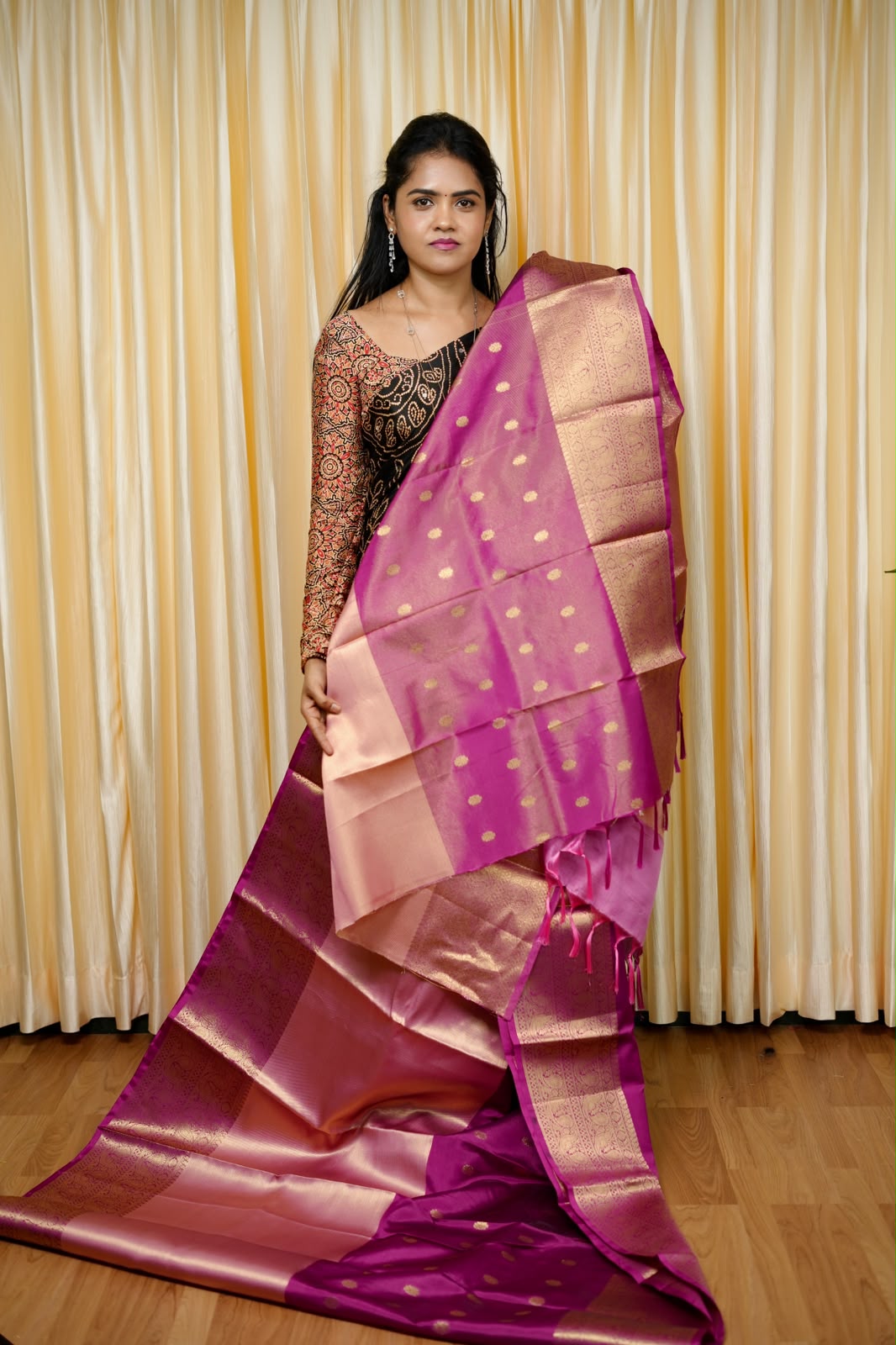 Premium soft tissue silk saree🥳