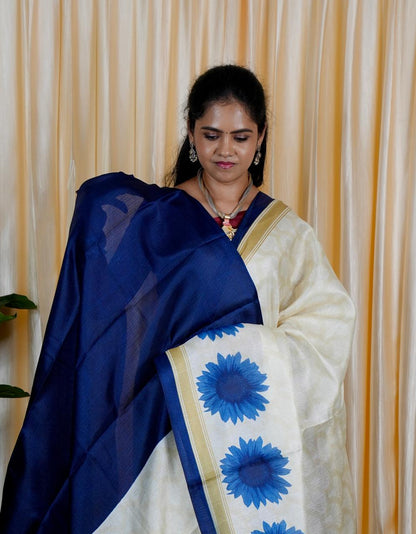 Kadhi cotton silk saree.with contrast blouse🥰🥳