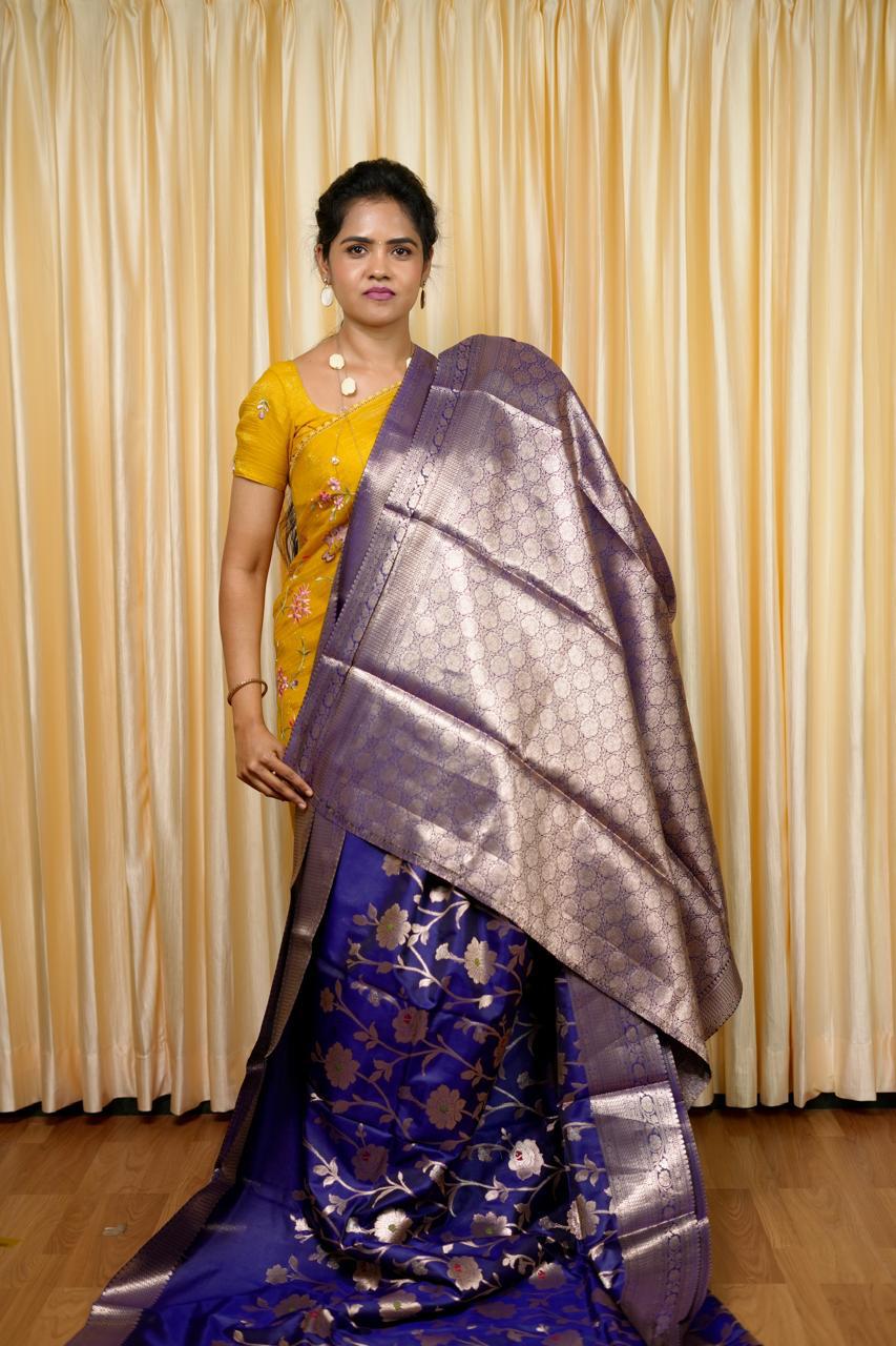Soft silk sarees🥰📚