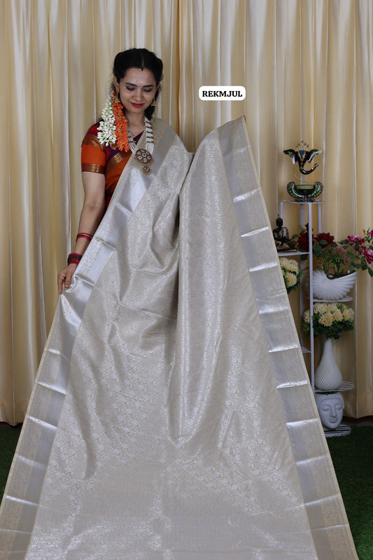 Bridal semi silk saree😍🥳
