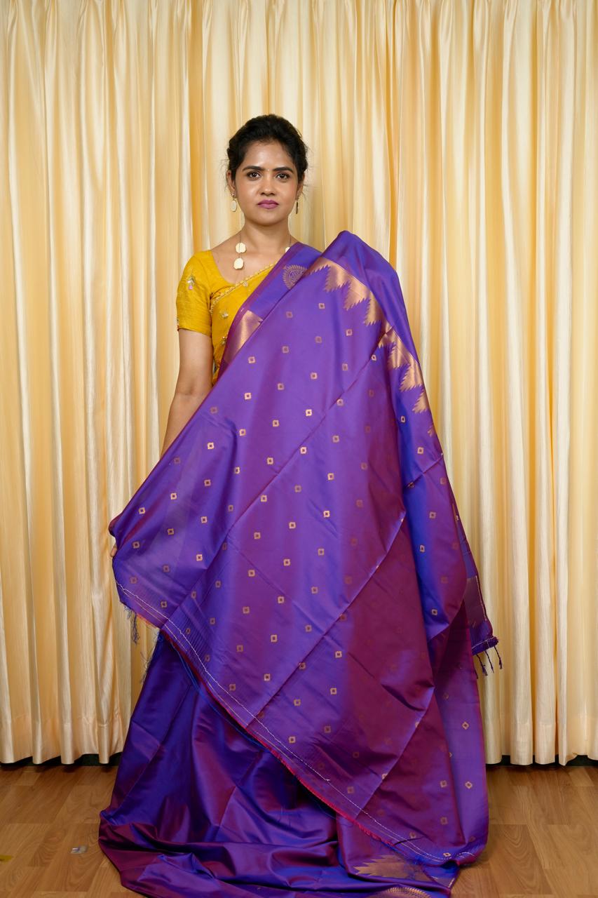Soft silk 🥰😎📚