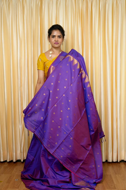Soft silk 🥰😎📚