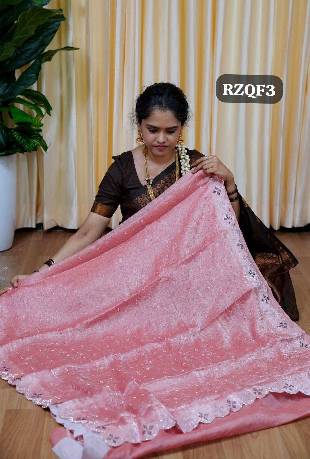 Fendy Chiffon saree🥰😎🎩