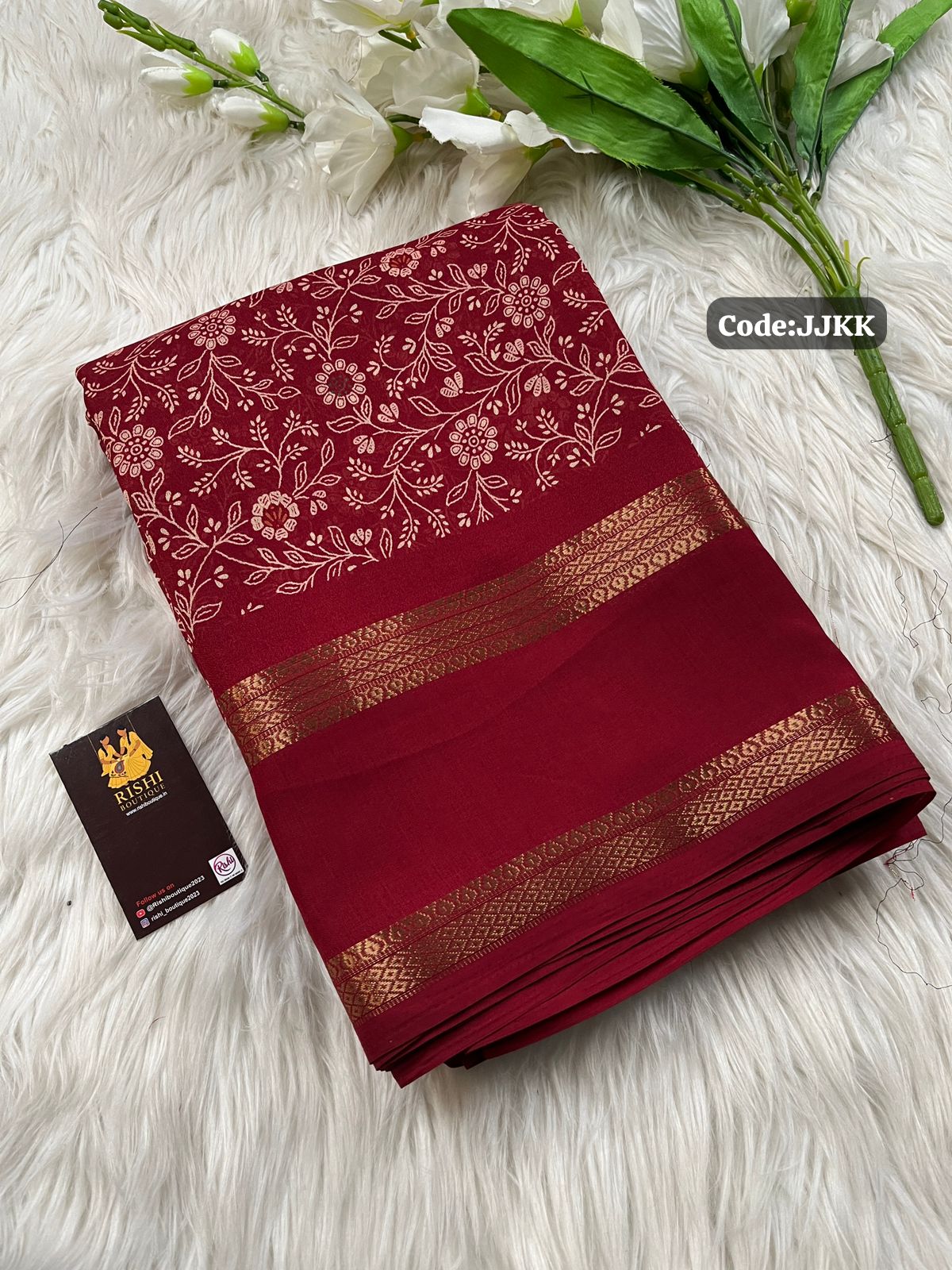 Moss chiffon floral print saree with rettapetta weaving border and printed blouse🥳