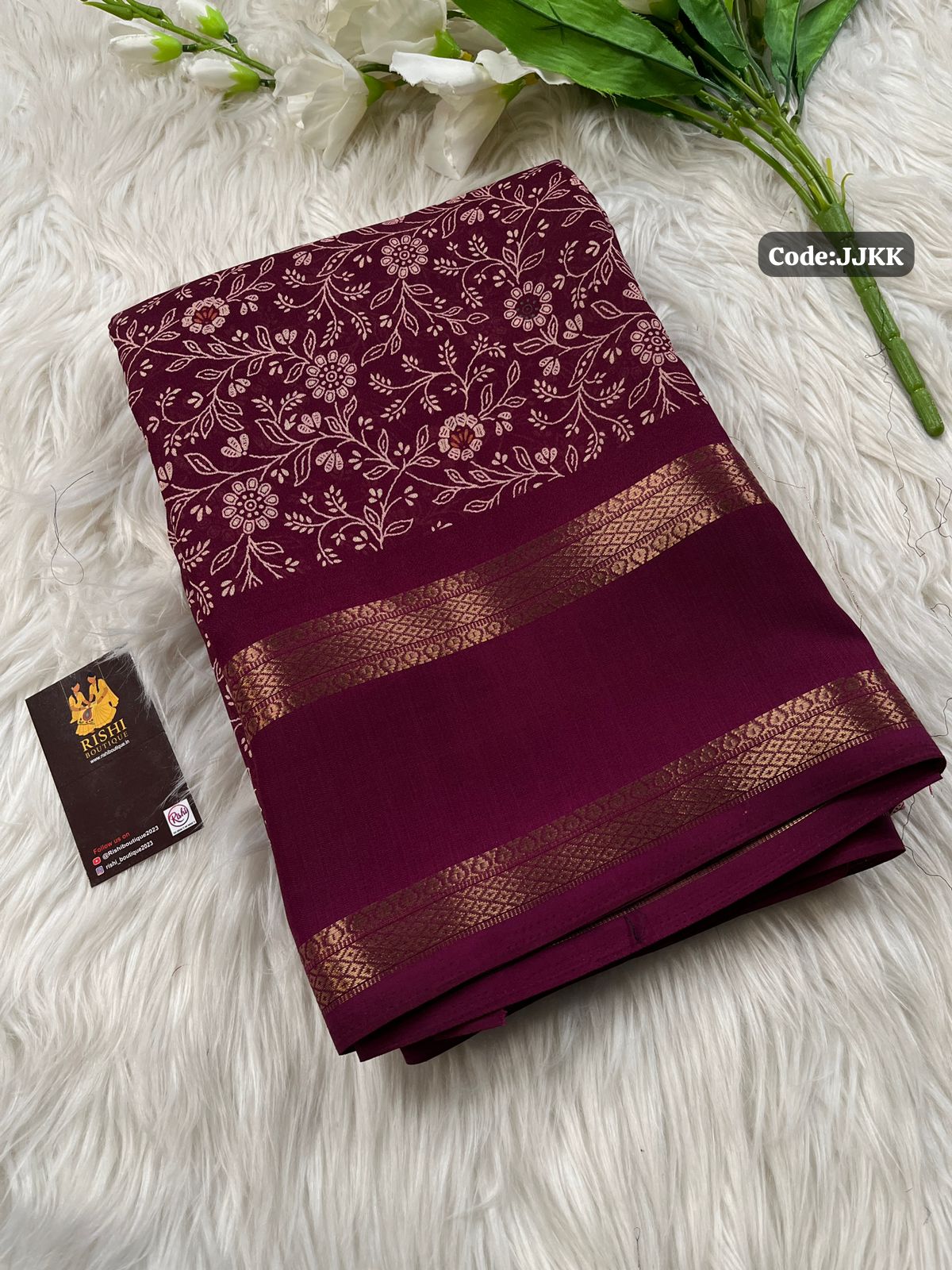 Moss chiffon floral print saree with rettapetta weaving border and printed blouse🥳