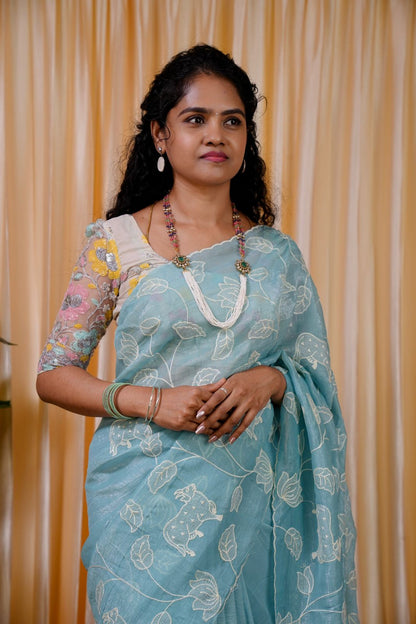 Embroidery work designer Saree🥰😎🏃🏼‍♀️Offer