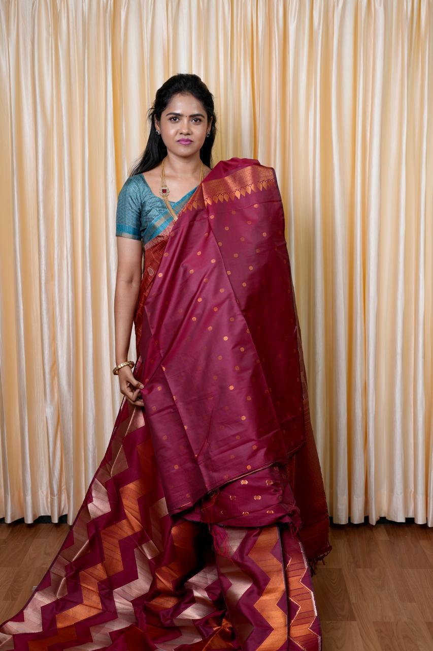 Kanchi semi silk saree🥰😎📚