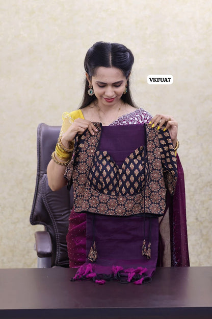 Khadhi cotton saree with Most hit ajrak print blouse 🥳