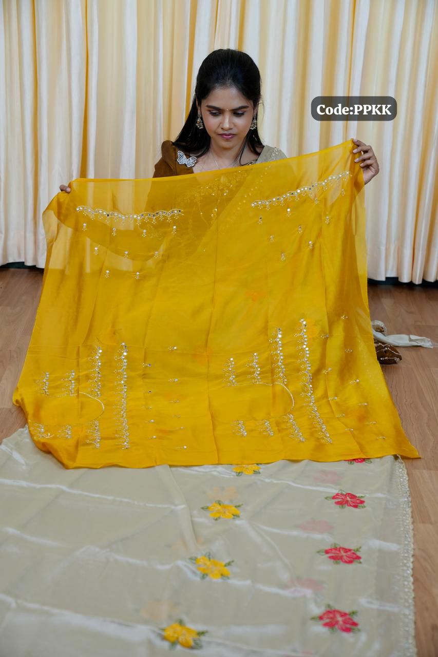 Designer saree with mirror work and embroidery work at unbelievable price🥰🥳