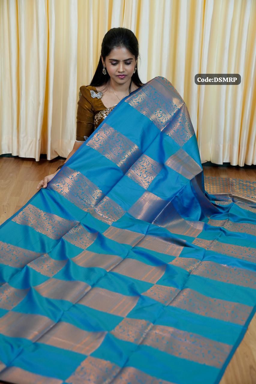 Soft silk sarees🌈🥰😎📚