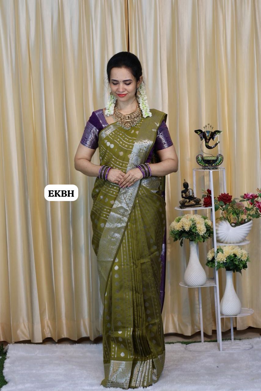 Kanchi semi soft silk saree 🥳