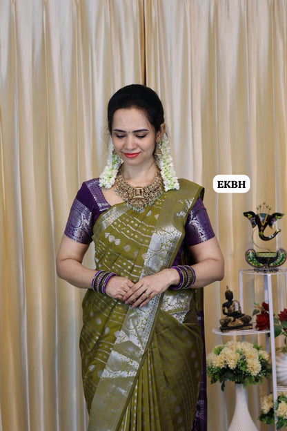 Kanchi semi soft silk saree 🥳
