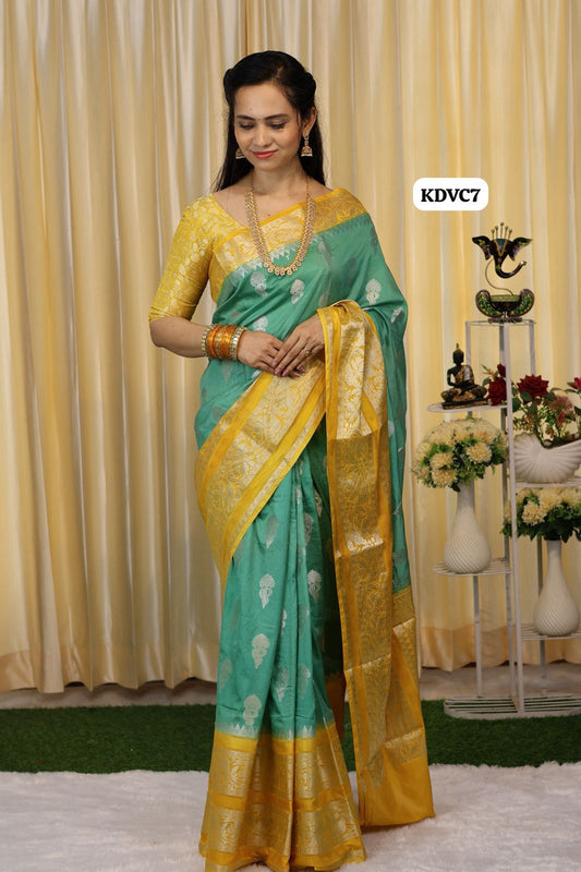 Premium quality warm silk saree🥳