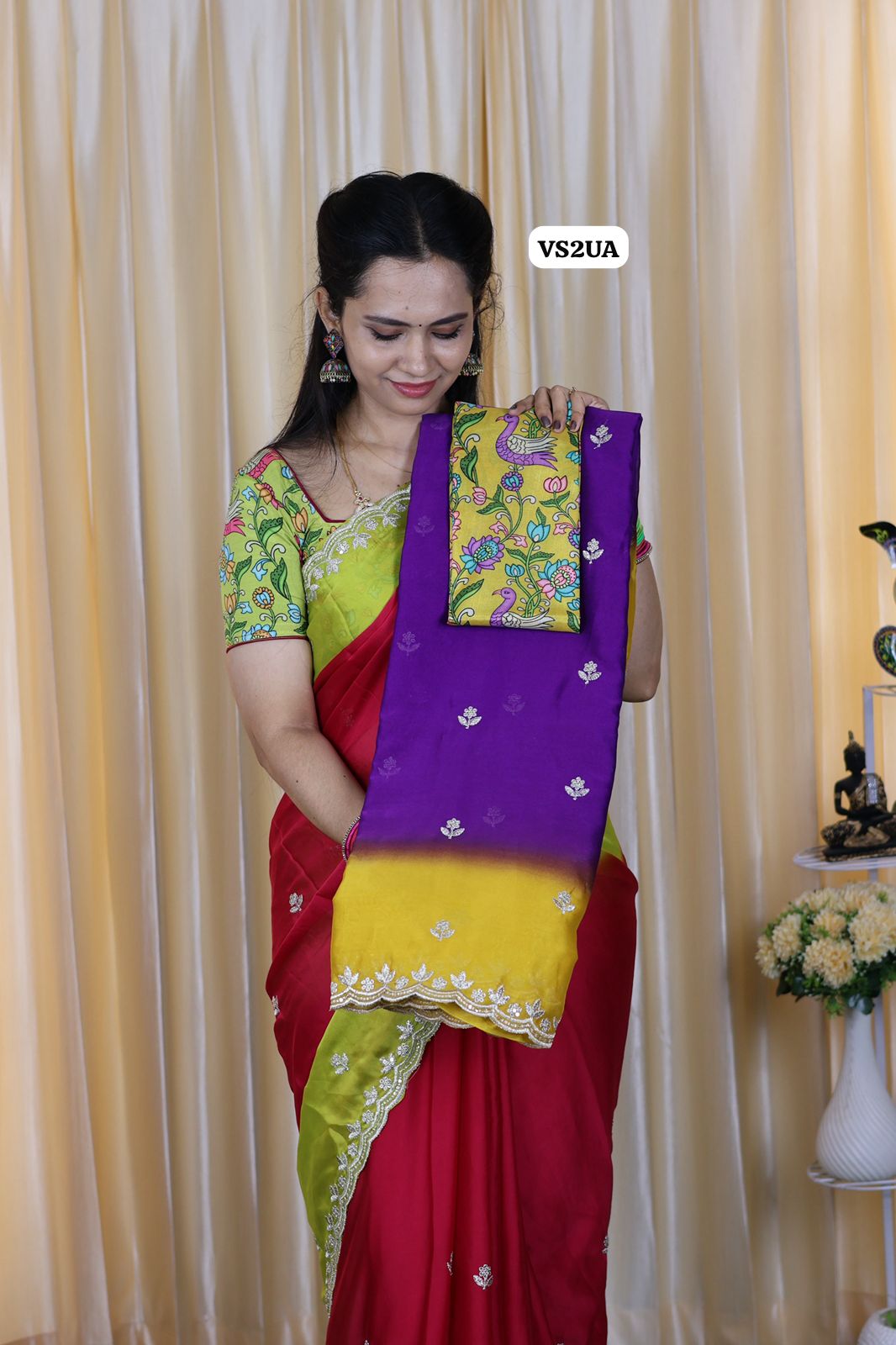 Keerthi suresh inspired chinon saree with lace border and extra blouse 😍🥳