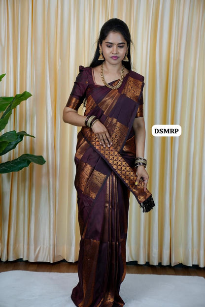 Soft  silk sarees-🥰😎📚