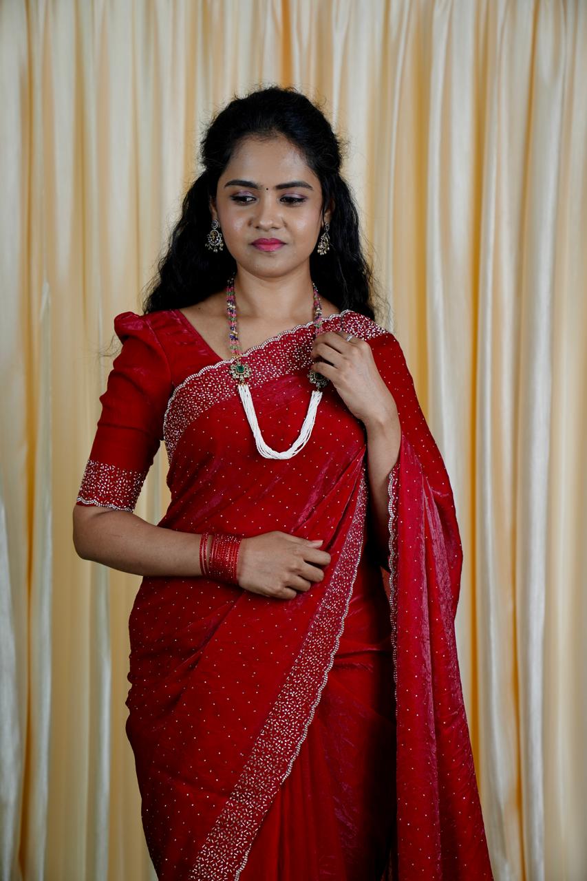 Premium space silk sarees with real jarkhan diamond work🥳