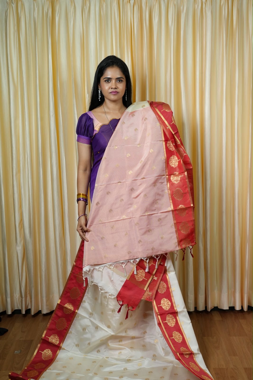 Soft silk sarees🥰😎📚