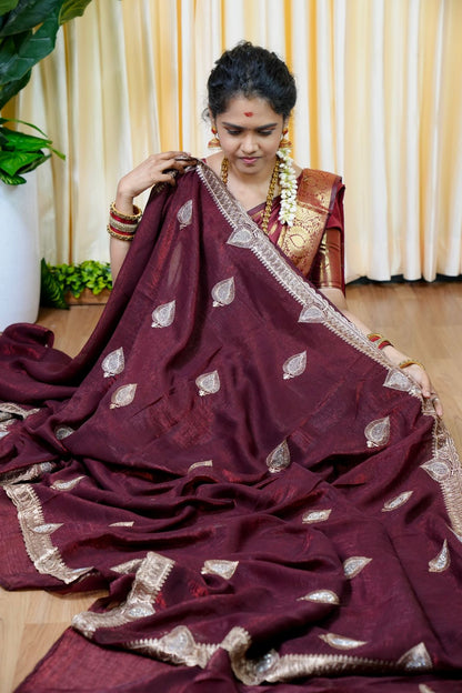 Space silk with Zari weaving 🥳✅