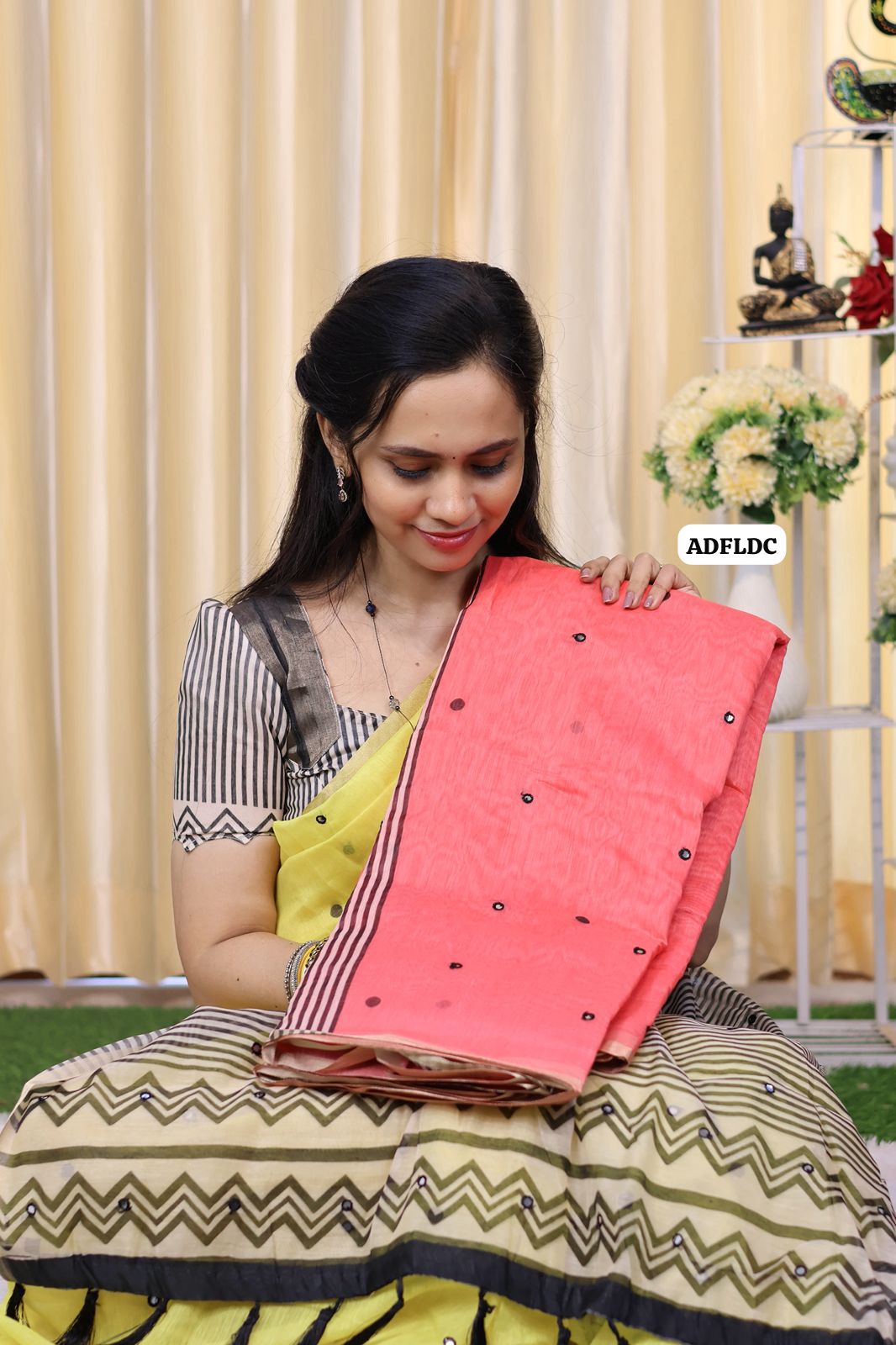 linen chanderi saree with mirror work Same blouse as in pic🥳