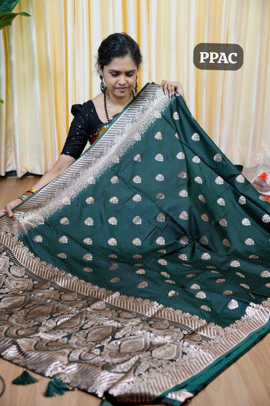 Banarasi semi silk sarees With Zari weaving🥰😎🏃🏻‍♀️