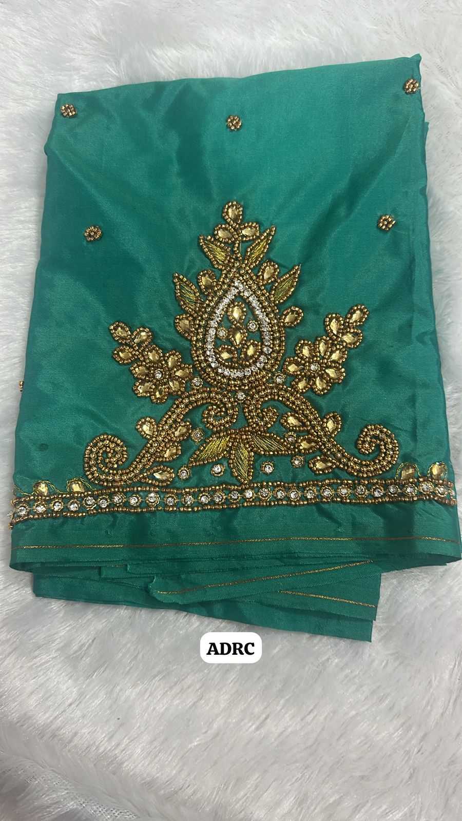 Premium quality Aari blouse 😍Ⓜ️