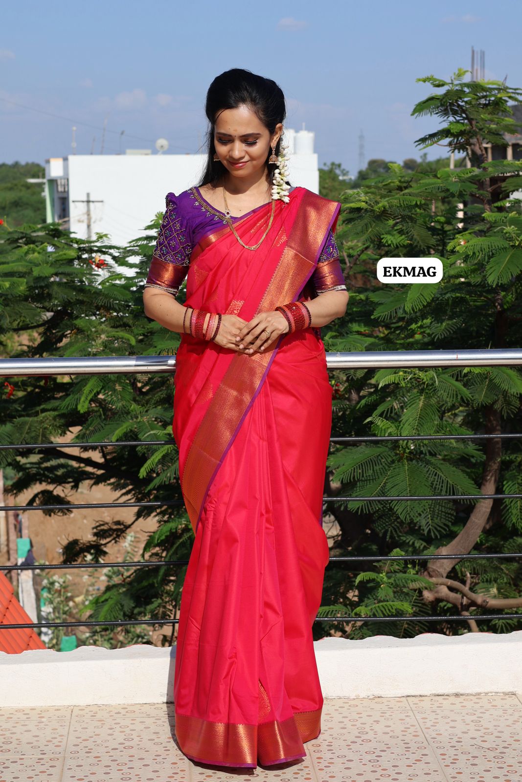 semi soft silk saree with contrast blouse🥳🔥