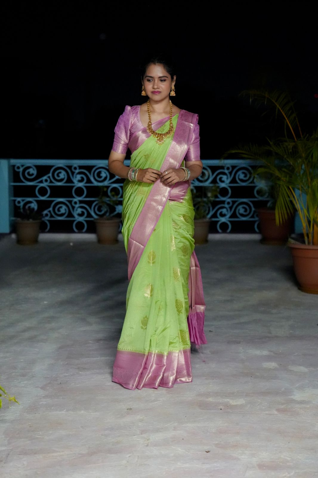 Premium warm silk saree🥳