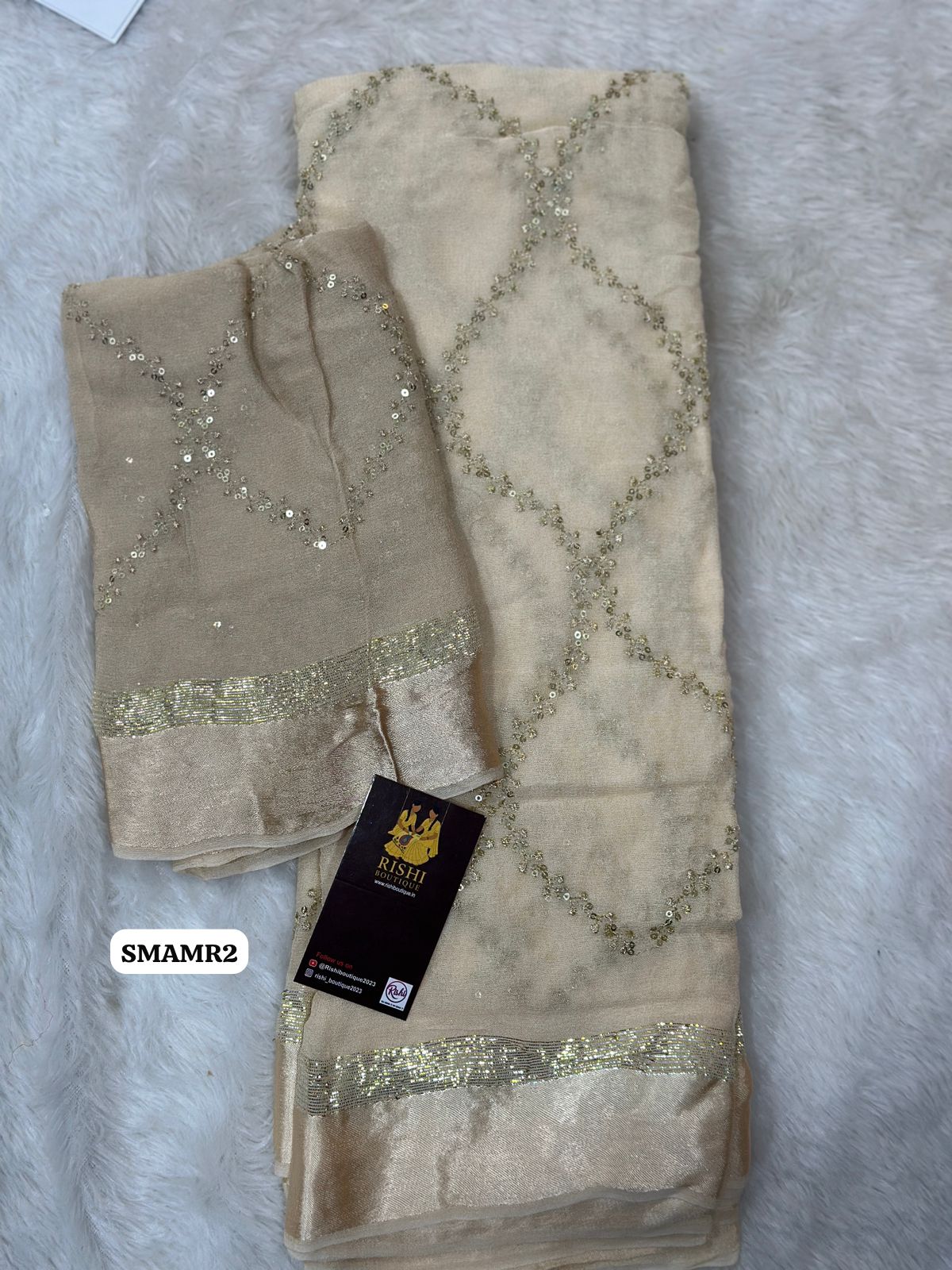 Pure georgette sarees with chumky works.🥳