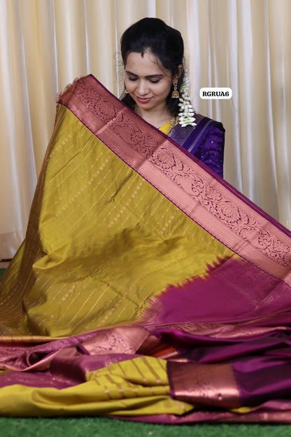 Premium kanchi soft silk saree with running blouse 🥳✅