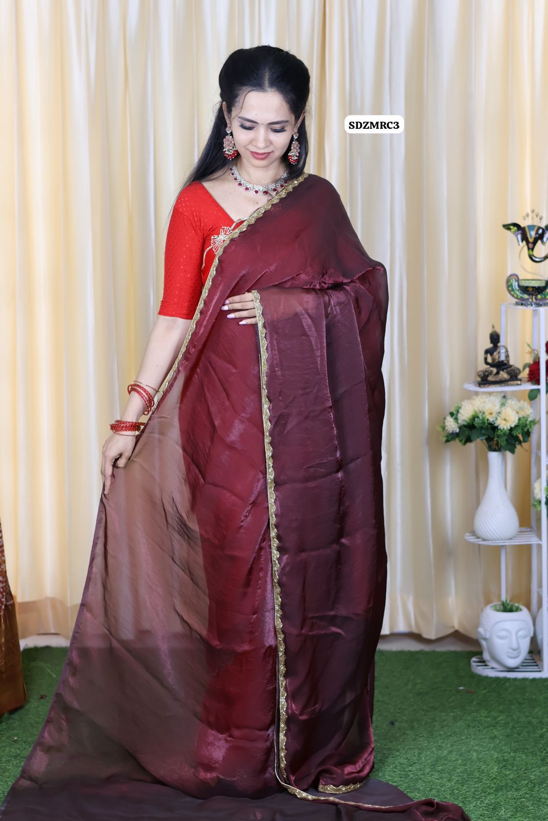 Heavy metallic space silk saree  with running blouse 🥳Brownish marron