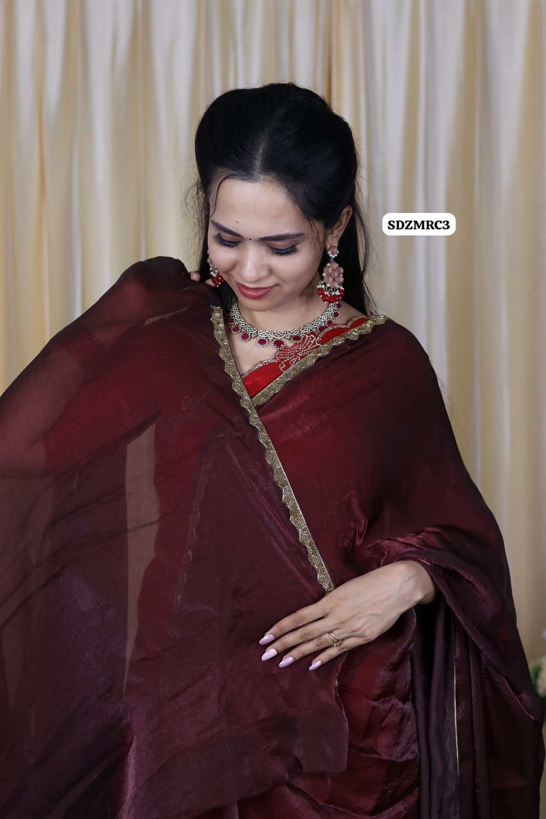 Heavy metallic space silk saree  with running blouse 🥳Brownish marron